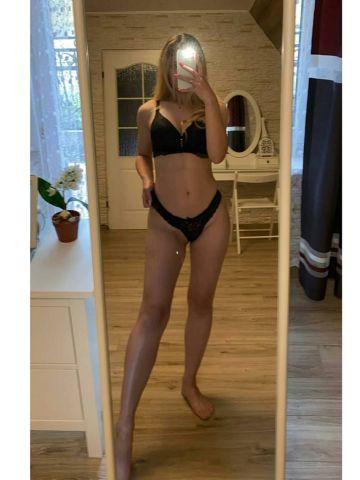 Милена Привлекательная Зея